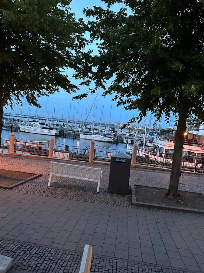 Ocean Lodge Warnemunde Rostock Exterior foto